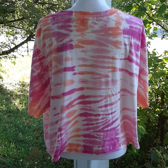 Abound Cropped Tie Dye Tee - Picture 5 of 5